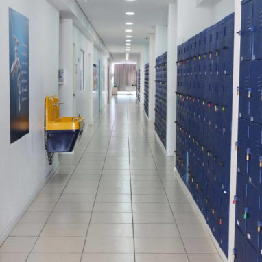 The Joy School - Estrutura