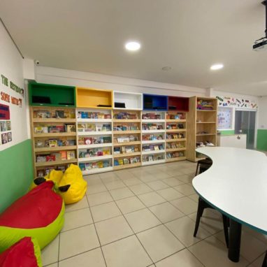 The Joy School - Estrutura