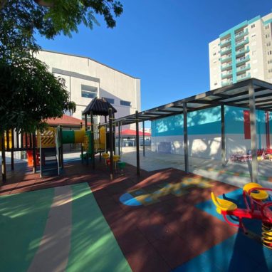 The Joy School - Estrutura